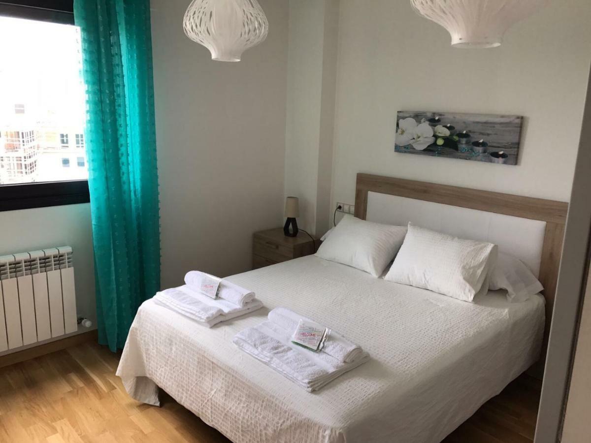 Alojamiento La Rosaleda Ponferrada Bagian luar foto